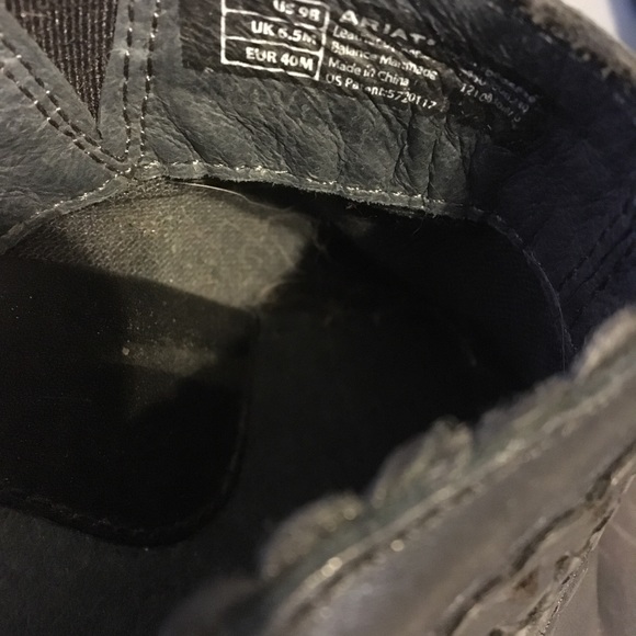 Ariat Leather Clogs 9 - EUC - Picture 4 of 5